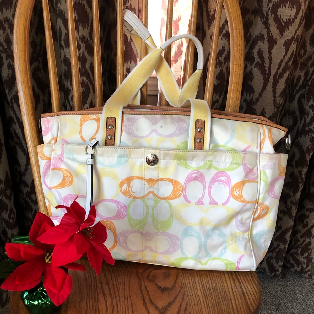 Gently used coach tote